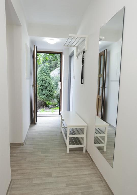 Apartman Pod Skalou V Ceskem Raji Besedice Ngoại thất bức ảnh