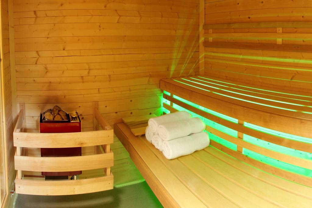 Apartman Pod Skalou V Ceskem Raji Besedice Ngoại thất bức ảnh
